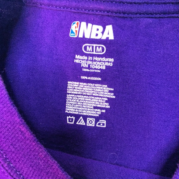 NBA Sacramento Kings Mens Purple T-Shirt Size M - Picture 6 of 6